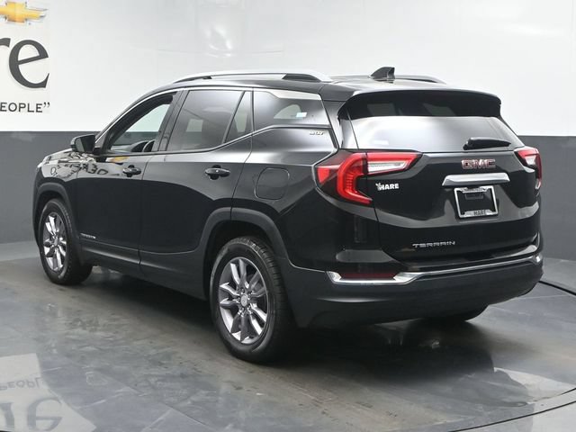 Used 2023 GMC Terrain SLT FWD image 37