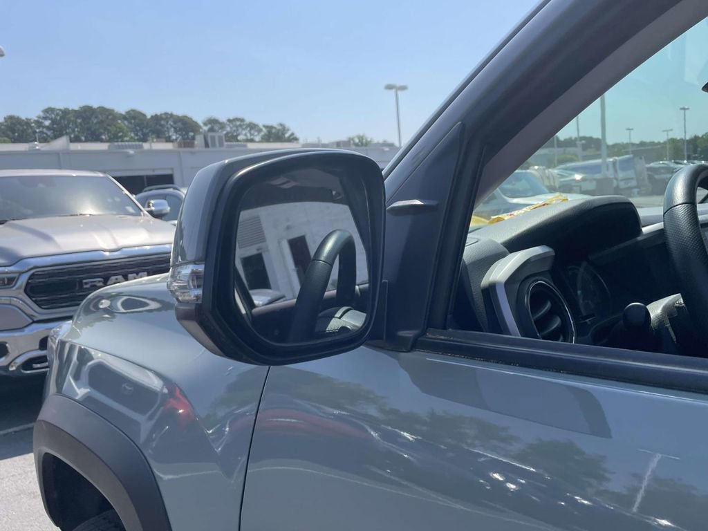 Used 2022 Toyota Tacoma SR5 w/ Trail Edition AWD/4WD image 32