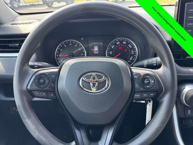 Used 2022 Toyota RAV4 LE image 24