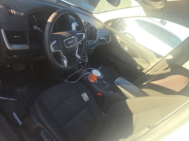 Used 2024 GMC Terrain SLE FWD image 5