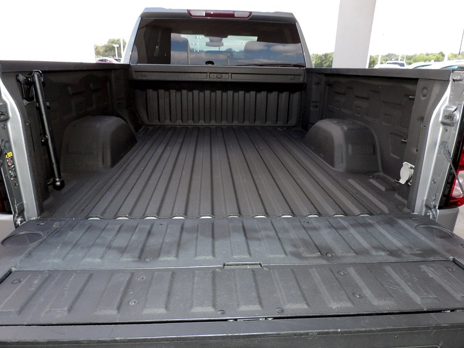 Certified 2023 GMC Sierra 1500 Elevation RWD image 18