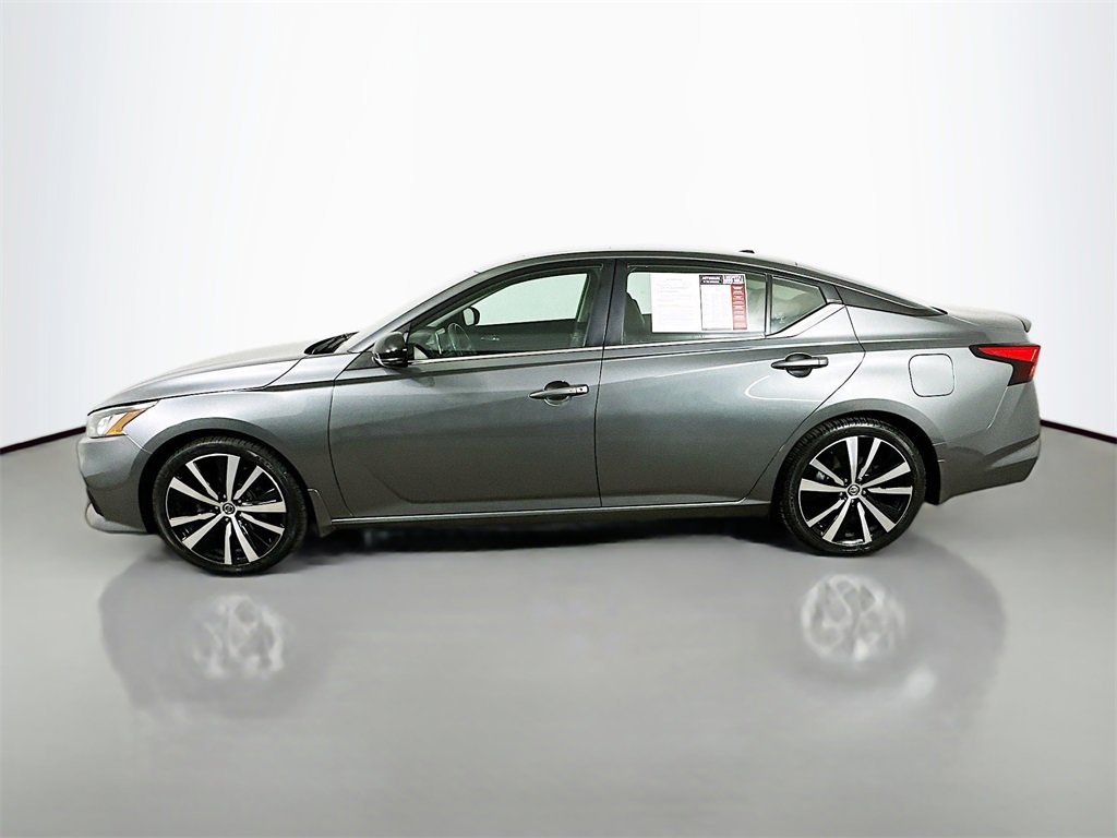 Used 2020 Nissan Altima 2.5 SR w/ Premium Package image 5