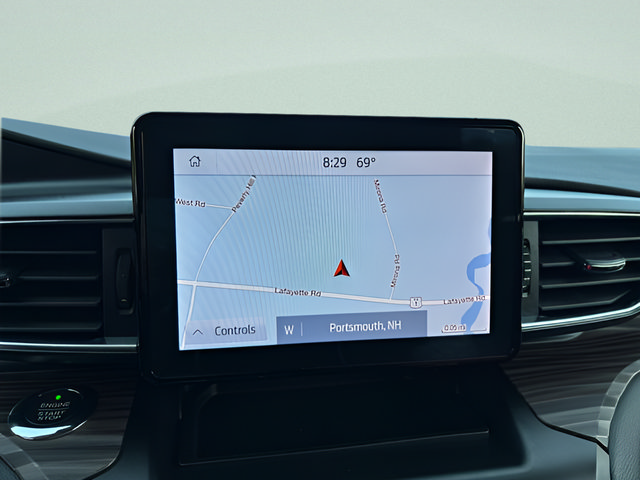Used 2020 Ford Explorer Limited RWD image 8