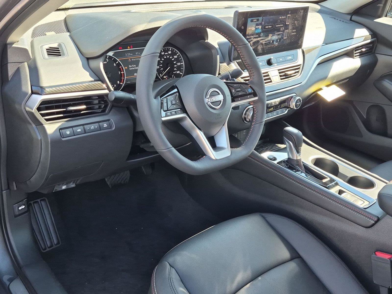 New 2026 Nissan Altima 2.5 SR w/ SR Premium Package FWD image 32