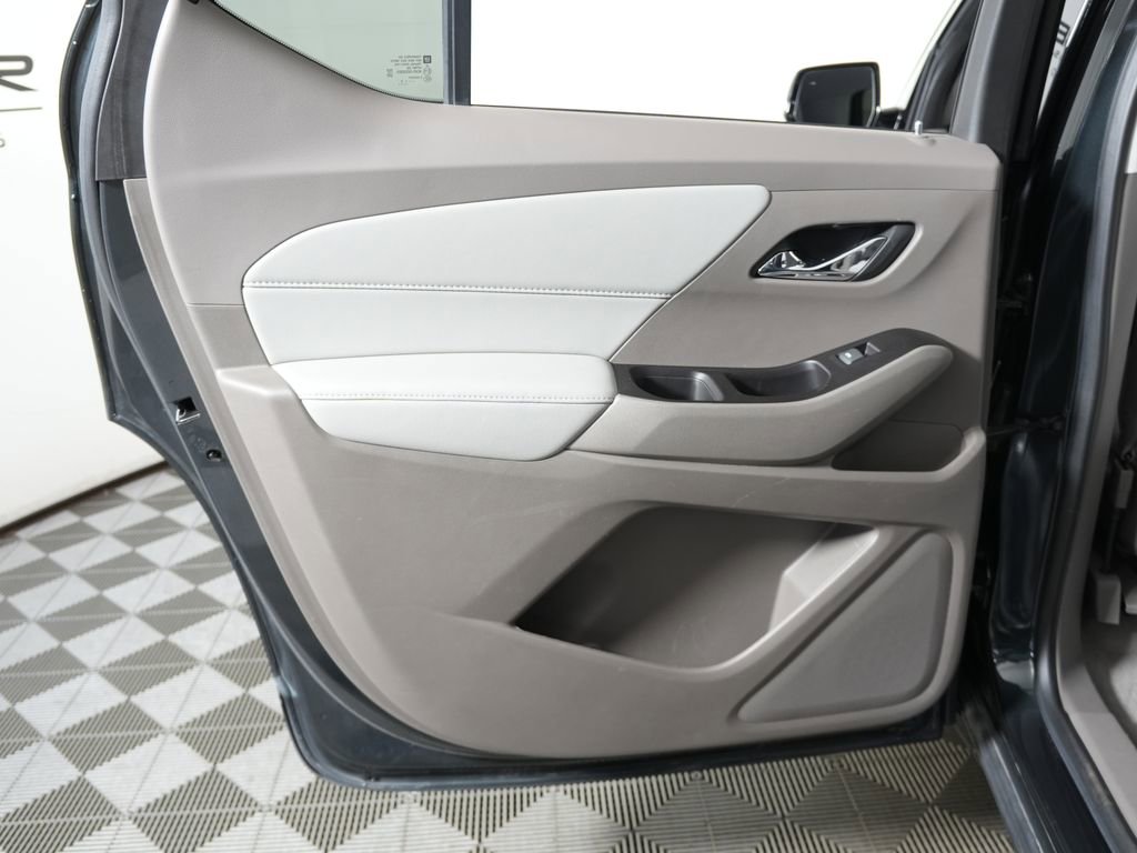 Used 2019 Chevrolet Traverse LT w/ LPO, Floor Liner Package image 31