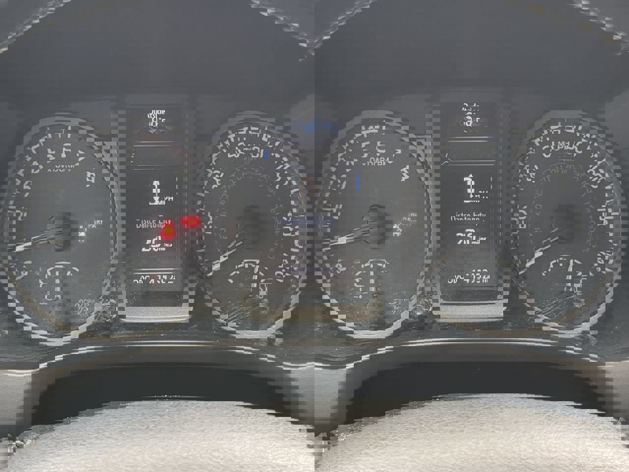 Used 2018 Toyota Tacoma TRD Off-Road image 26