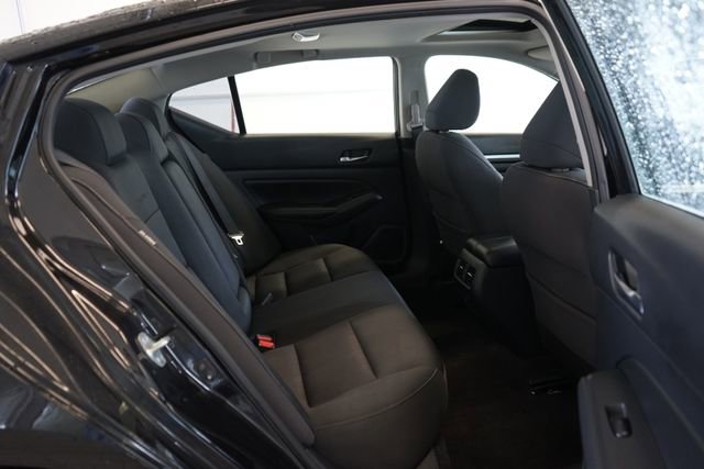 Used 2019 Nissan Altima 2.5 SV image 22