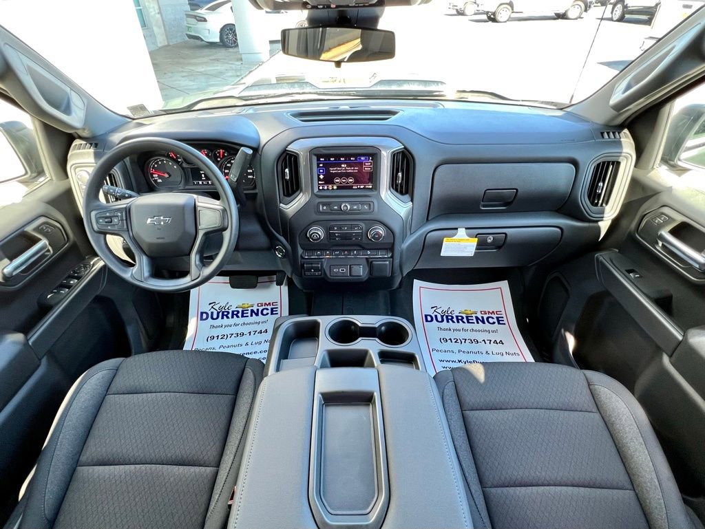 Used 2026 Chevrolet Silverado 1500 Custom Trail Boss image 2