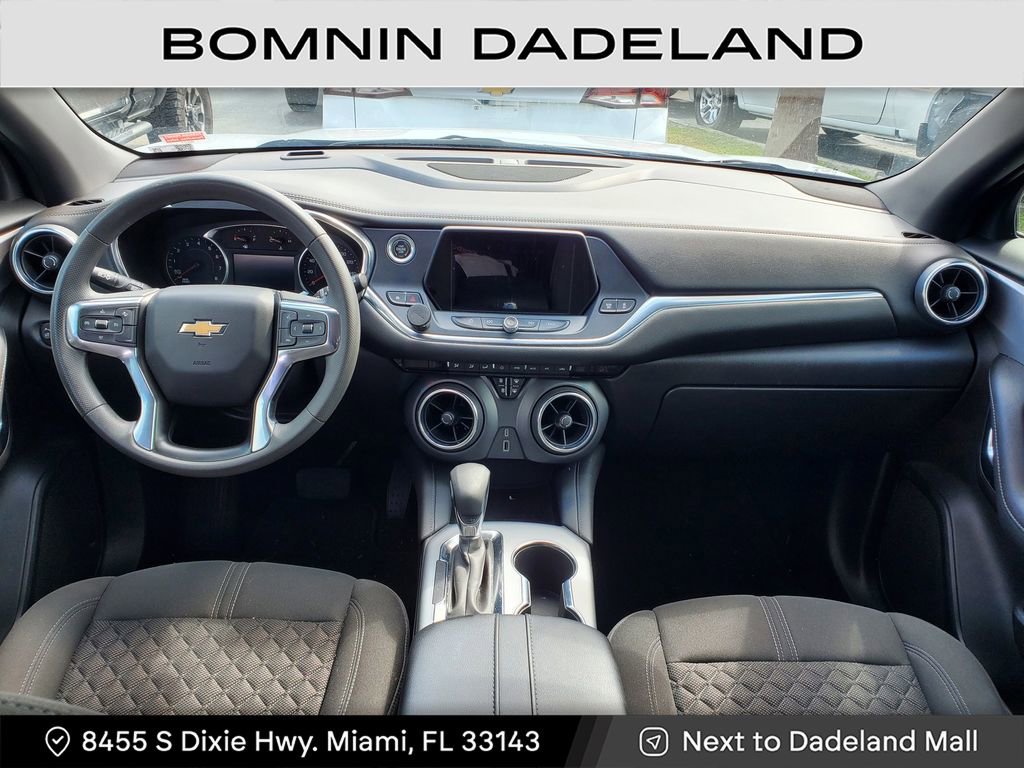 Used 2022 Chevrolet Blazer LT image 13