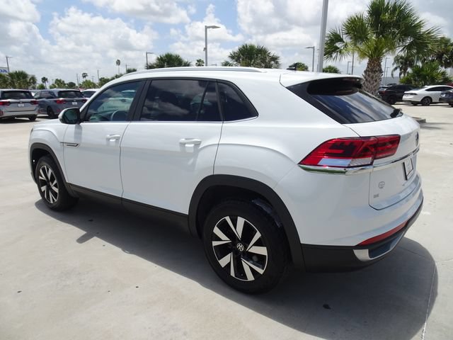 Used 2023 Volkswagen Atlas Cross Sport SE FWD image 6