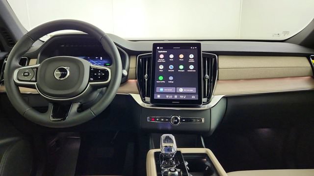 New 2026 Volvo XC90 T8 Plus w/ Protection Package Premier AWD/4WD image 26
