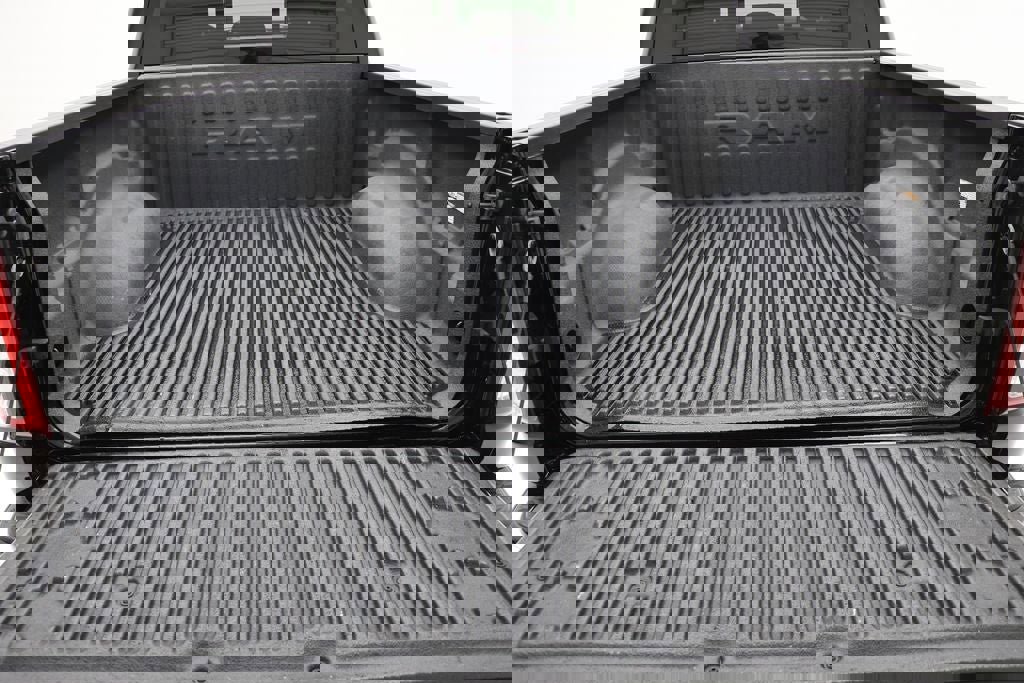 Used 2022 RAM 1500 Big Horn image 12