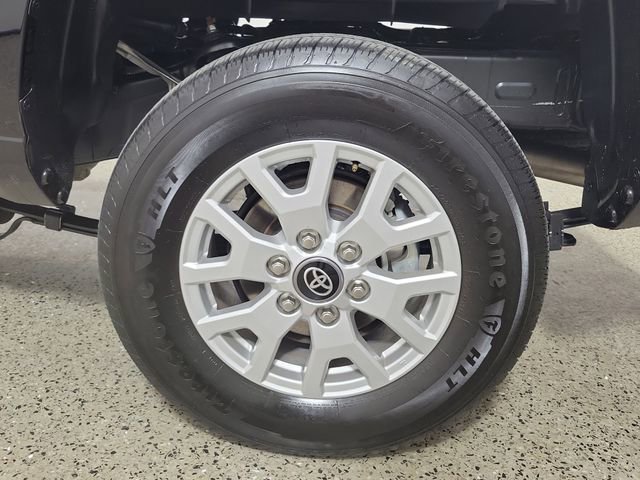 Used 2025 Toyota Tacoma SR AWD/4WD image 8