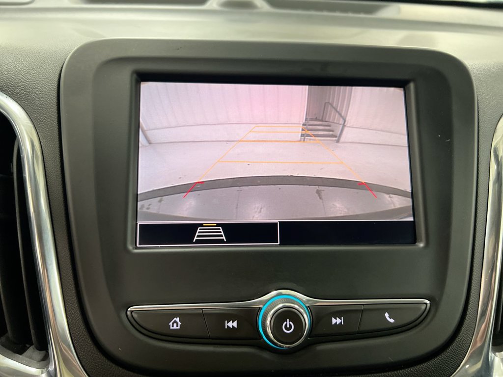Used 2023 Chevrolet Equinox LT FWD image 15