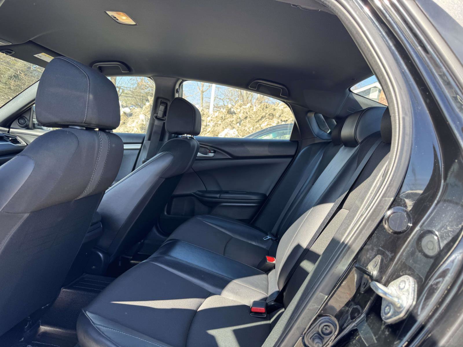 Used 2021 Honda Civic Sport image 9