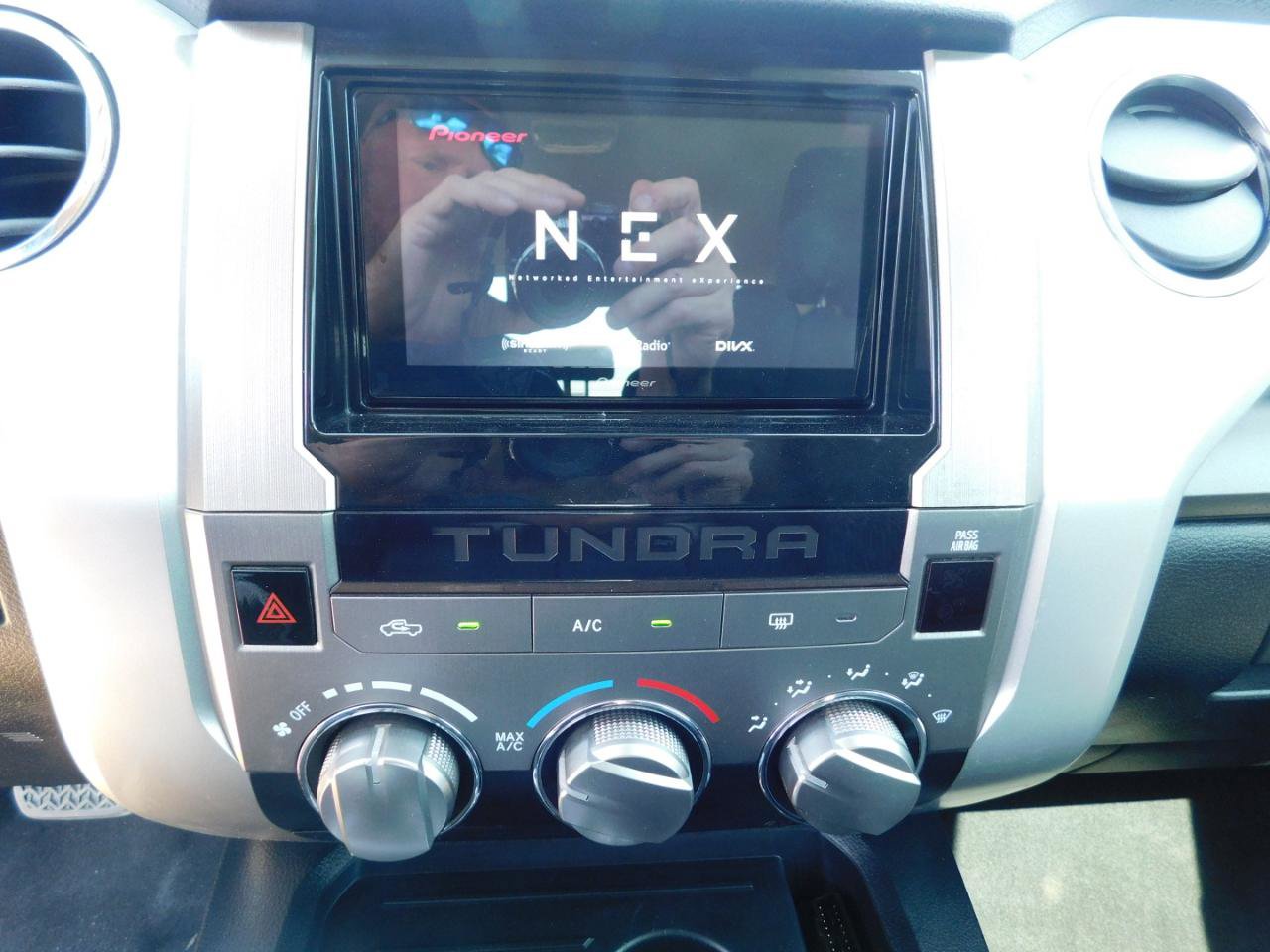 Used 2019 Toyota Tundra SR5 image 16