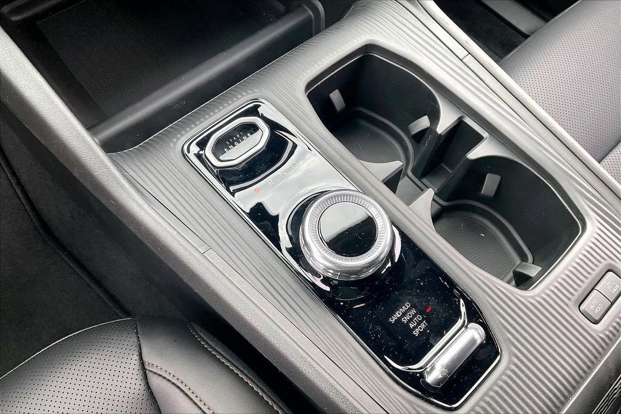 New 2026 Jeep Cherokee Limited image 28