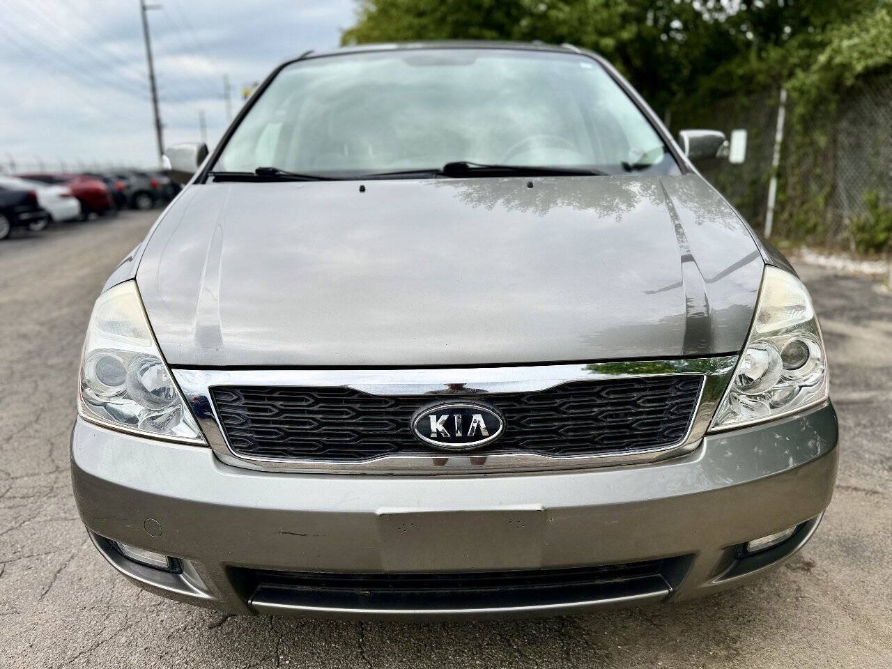 Used 2011 Kia Sedona EX FWD image 8