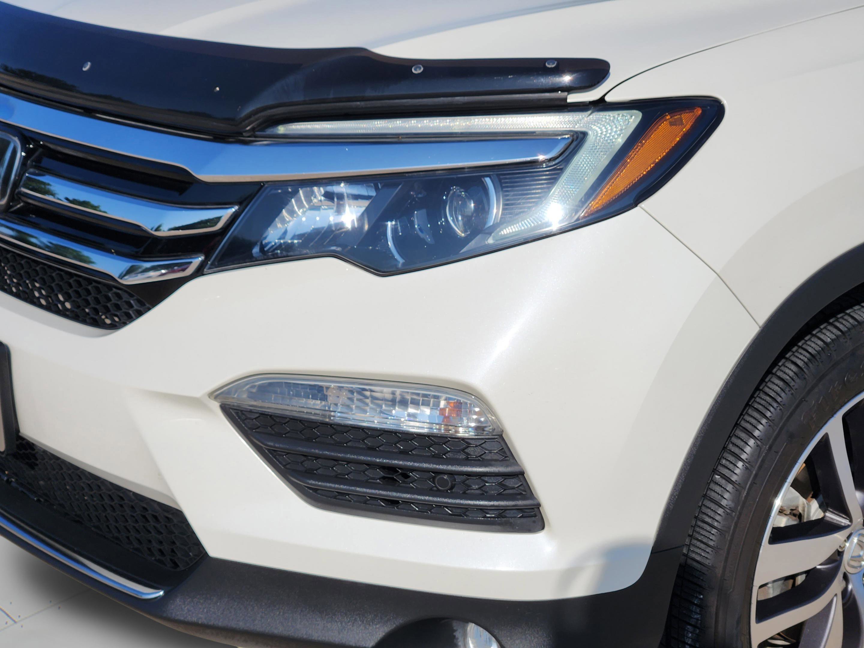 Used 2018 Honda Pilot Elite image 41