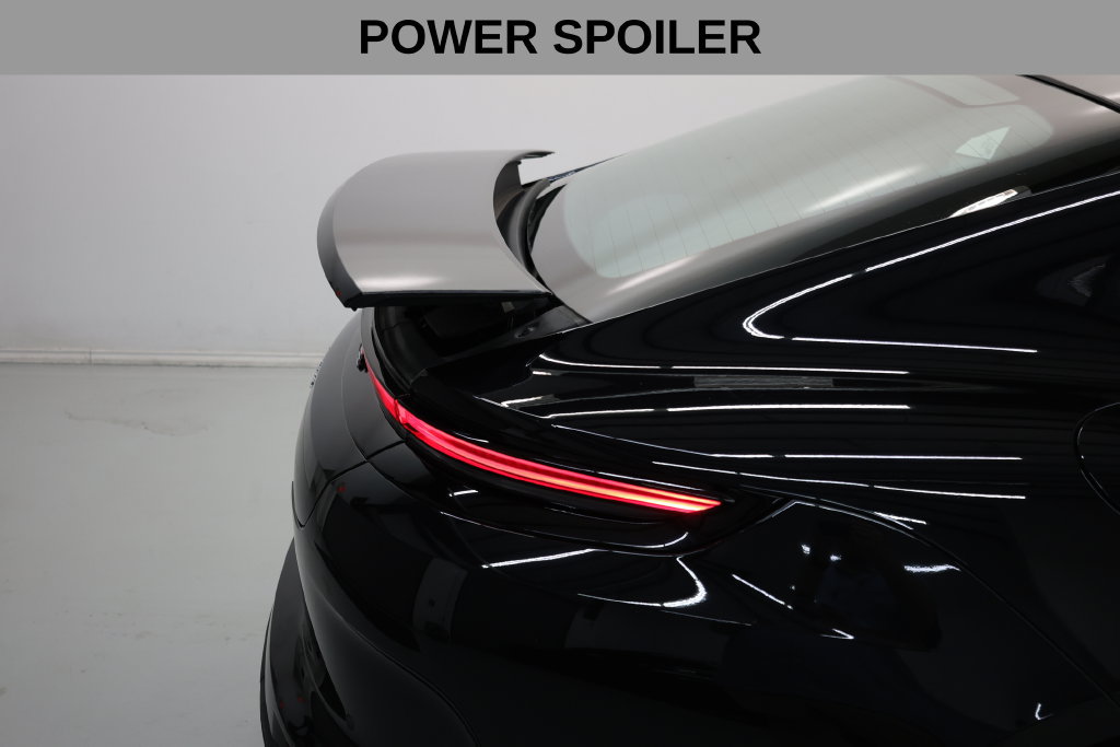 Used 2025 Porsche Panamera image 46