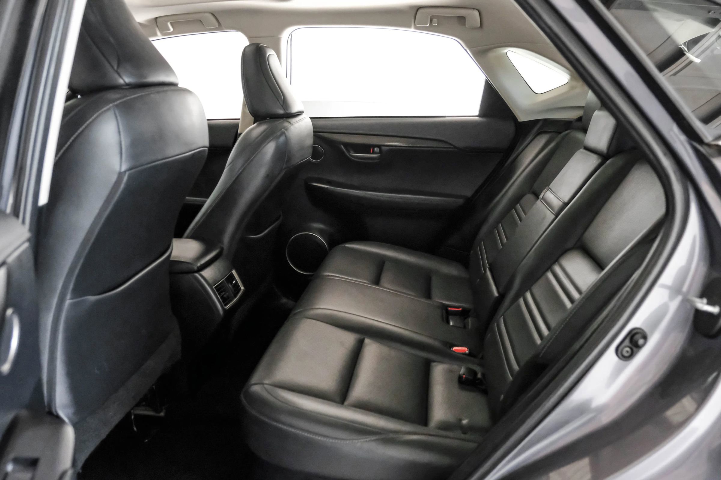 Used 2017 Lexus NX 200t FWD w/ Premium Package image 40