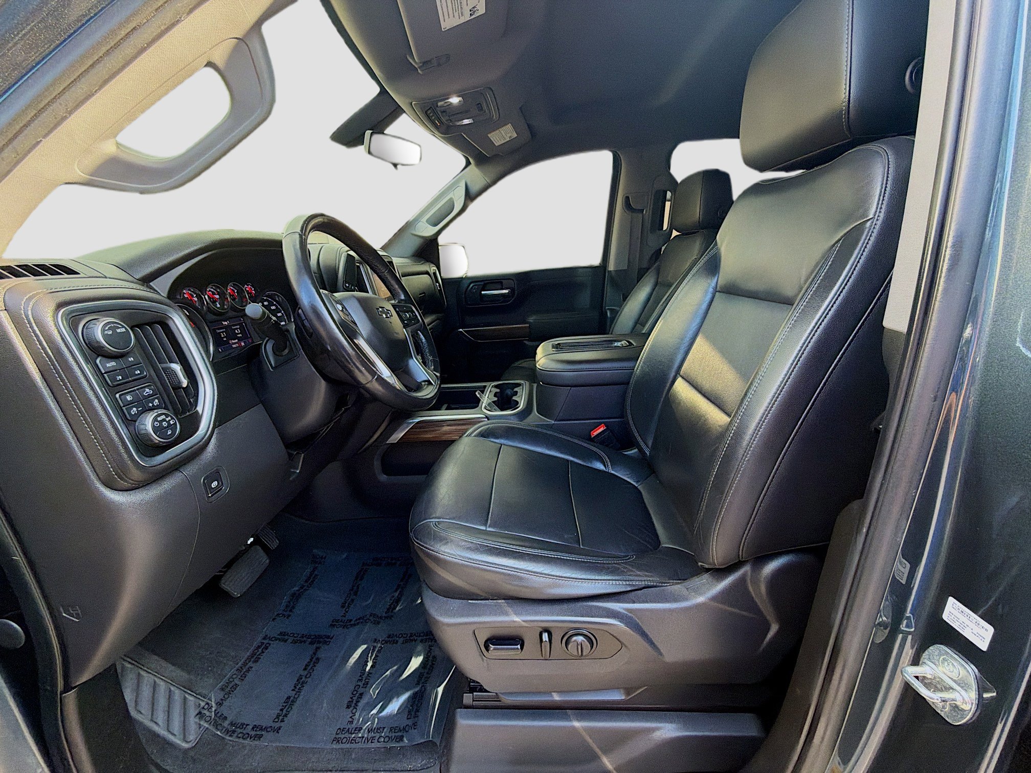 Used 2020 Chevrolet Silverado 1500 LT Trail Boss image 18