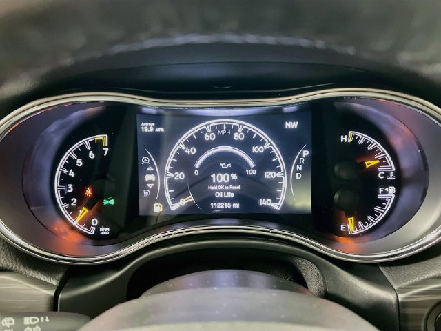 Used 2019 Jeep Grand Cherokee Limited AWD/4WD image 14