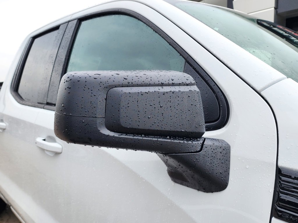 New 2026 GMC Sierra 1500 Elevation image 12