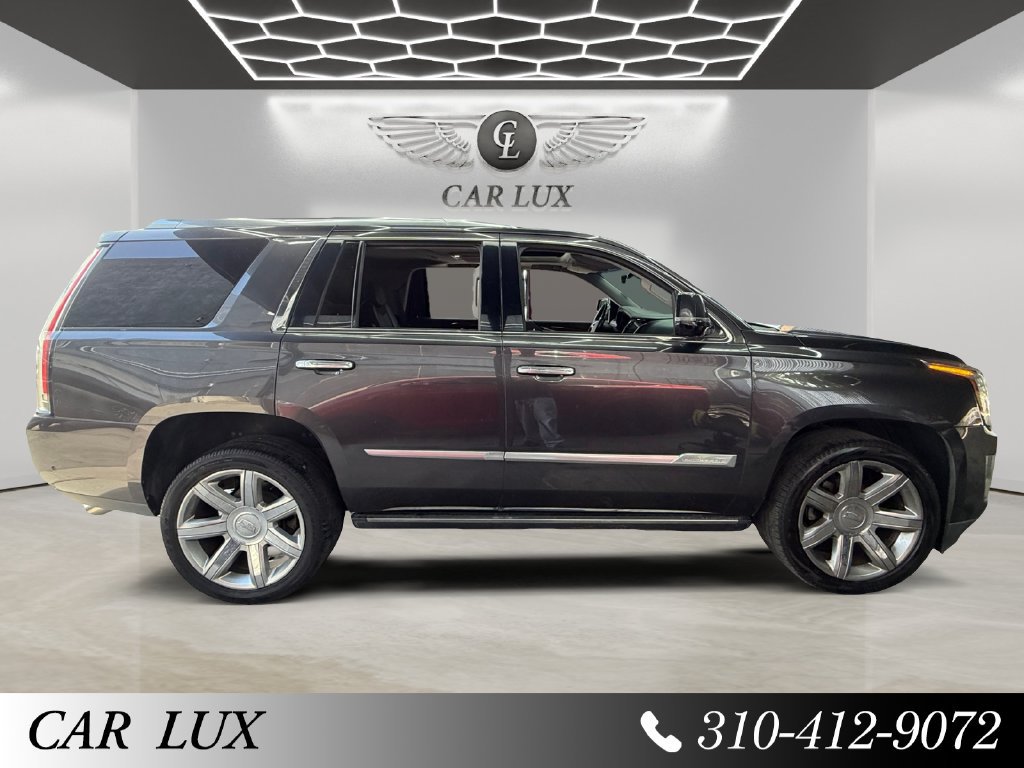 Used 2018 Cadillac Escalade Premium Luxury RWD image 6