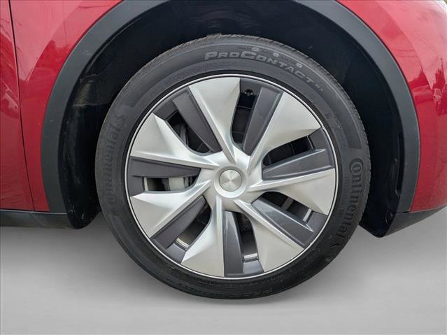 Used 2024 Tesla Model Y Long Range AWD/4WD image 22