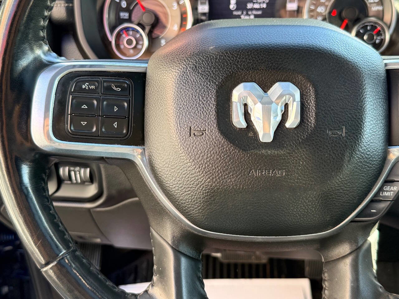 Used 2022 RAM 2500 Laramie w/ Night Edition image 22