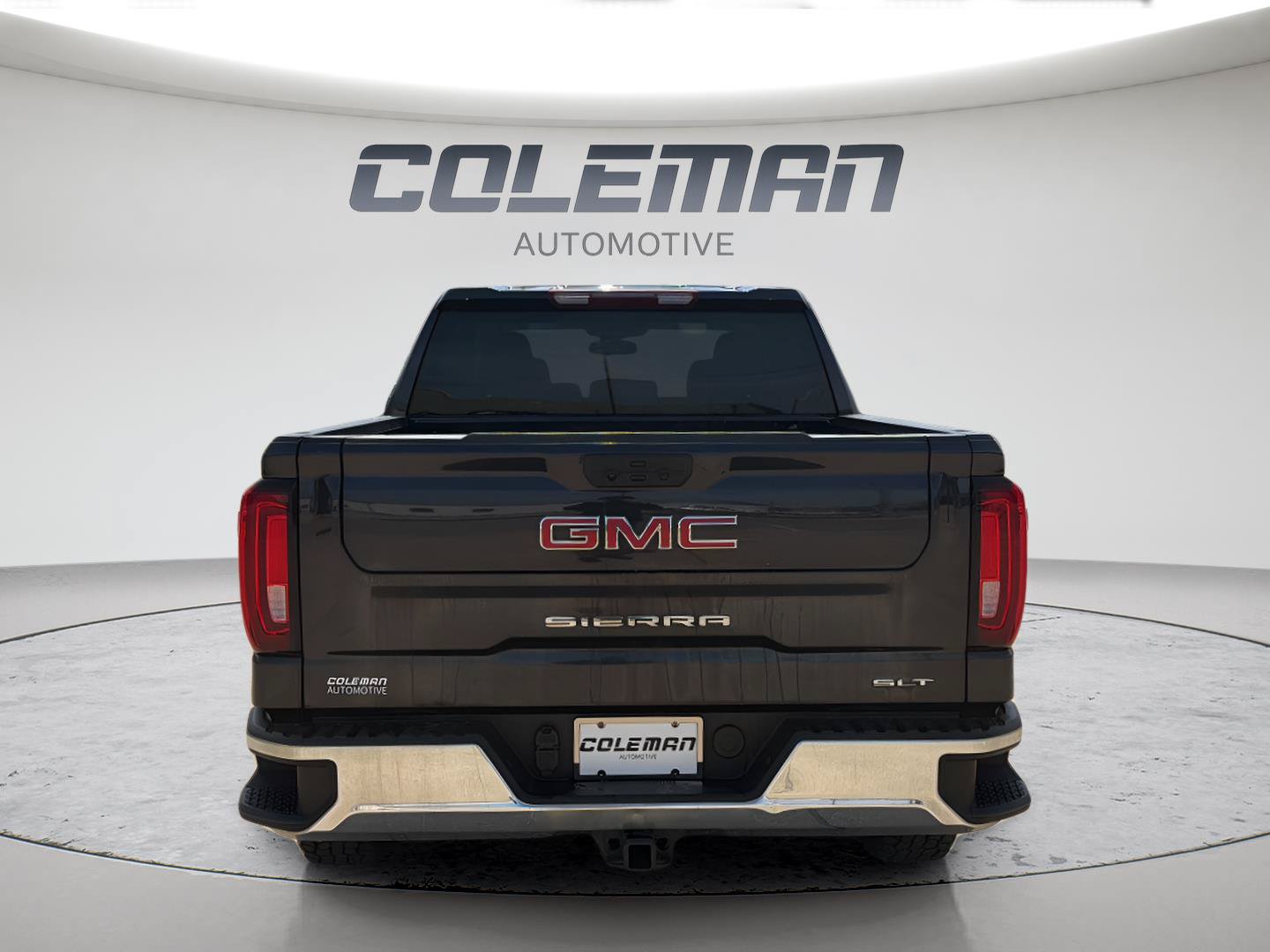 Used 2025 GMC Sierra 1500 SLT AWD/4WD image 8