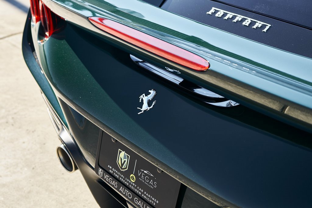 Used 2022 Ferrari F8 Tributo image 21