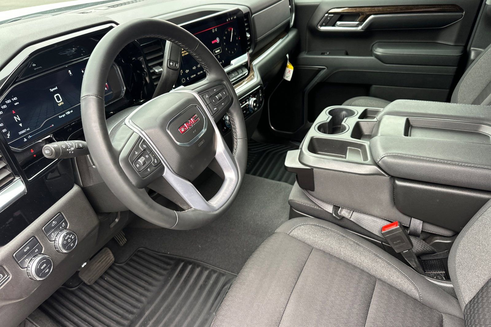 Used 2023 GMC Sierra 1500 Elevation image 10