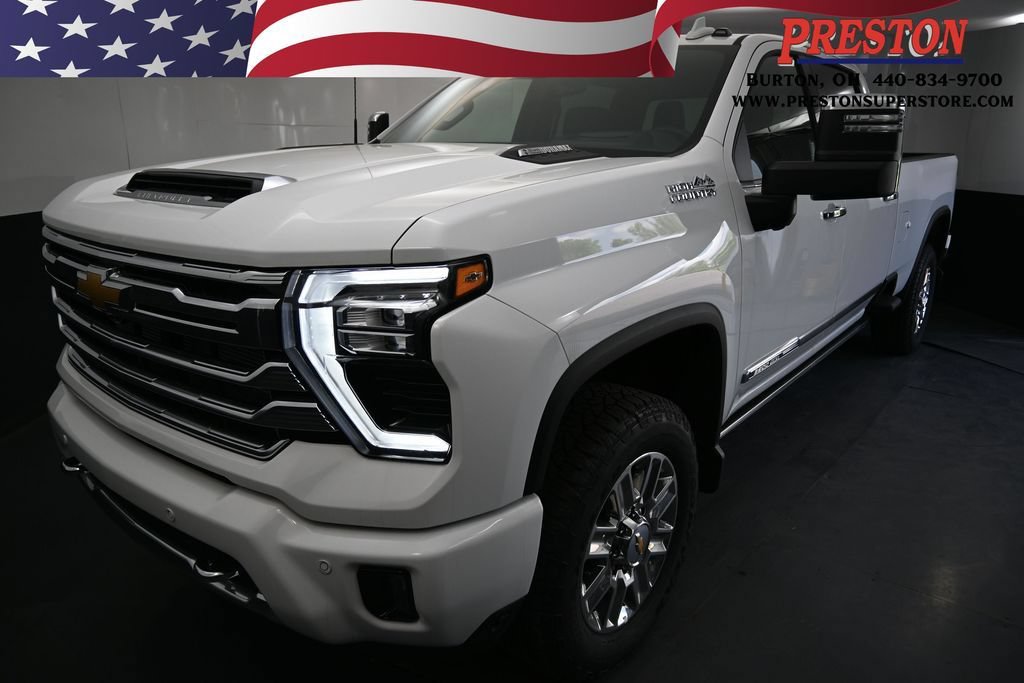 New 2026 Chevrolet Silverado 3500 High Country w/ Technology Package AWD/4WD image 1