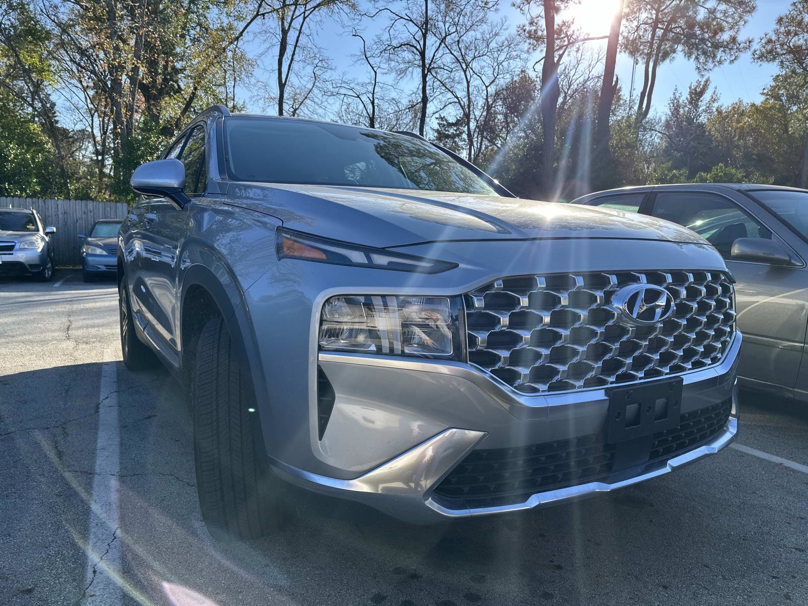 Used 2022 Hyundai Santa Fe SEL image 1