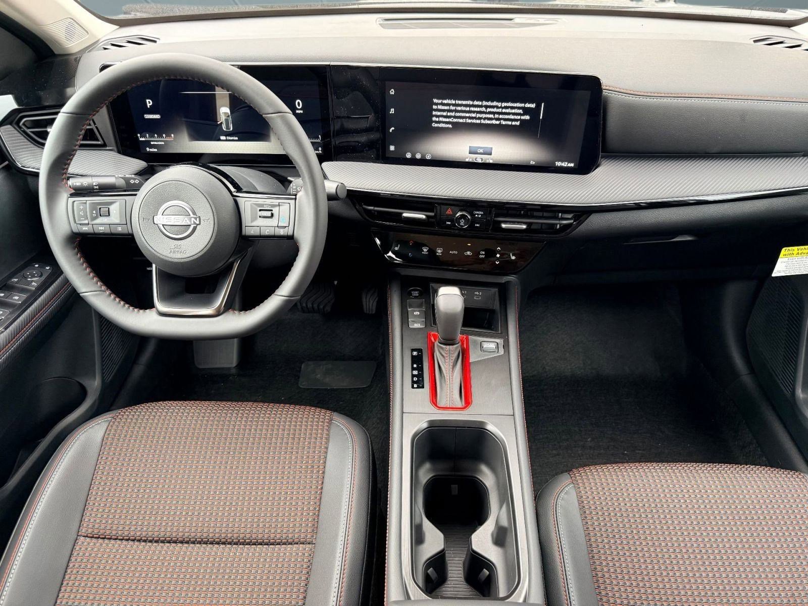 New 2026 Nissan Kicks SR w/ Cold Weather Package image 4