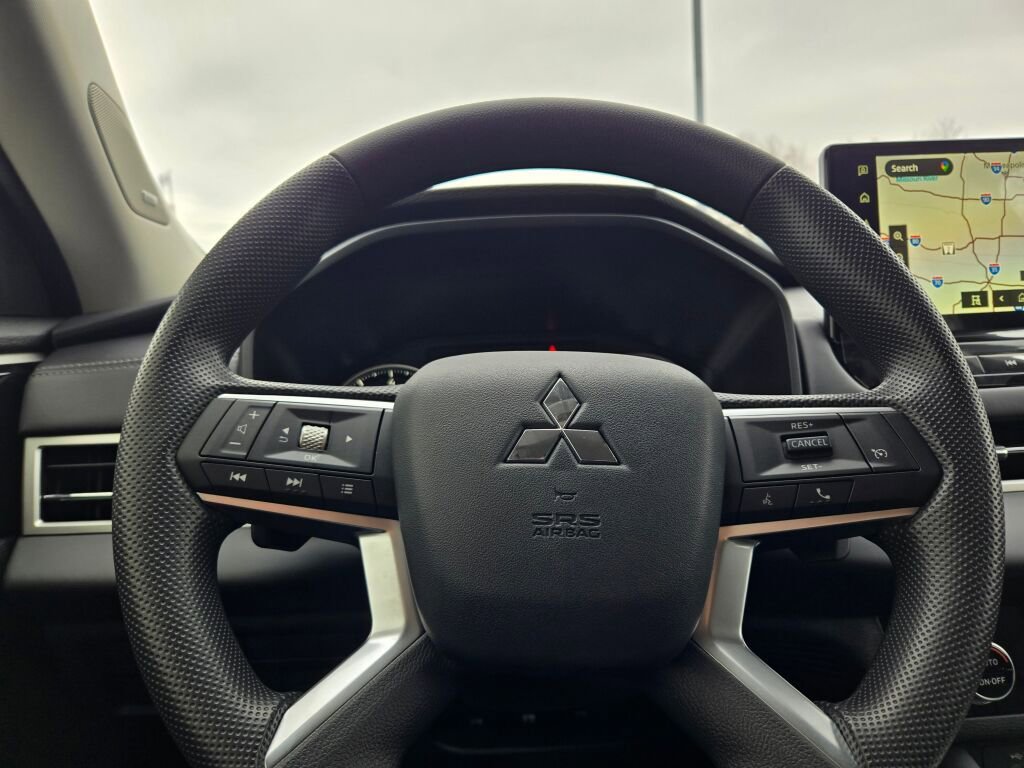 New 2026 Mitsubishi Outlander ES AWD/4WD image 27