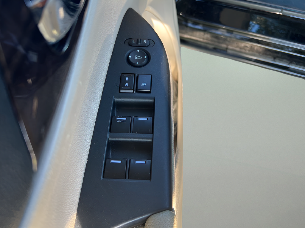 Used 2016 Honda Accord EX image 16