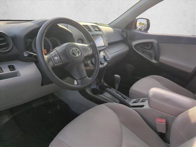 Used 2012 Toyota RAV4 FWD image 9
