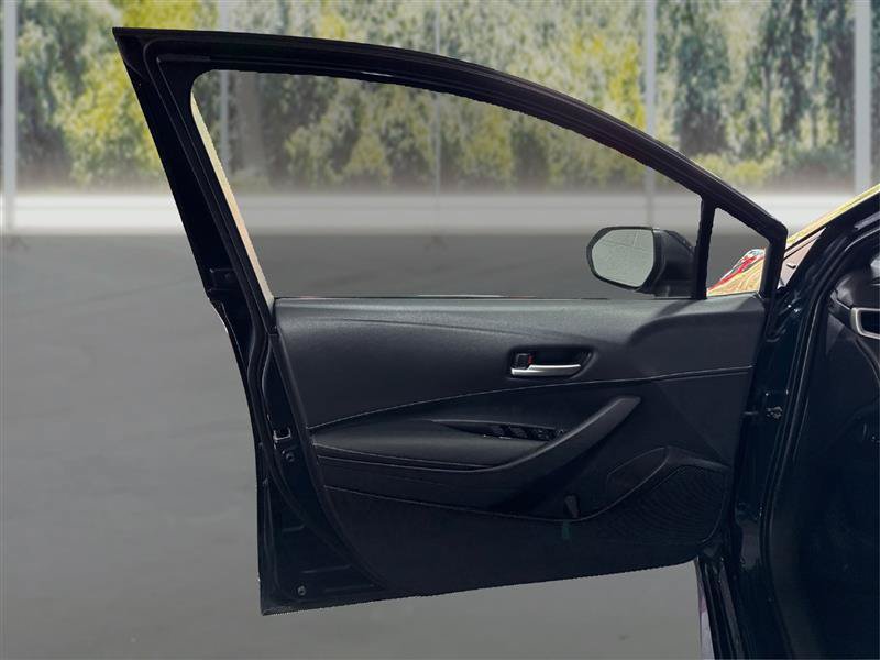 Used 2022 Toyota Corolla SE FWD image 19