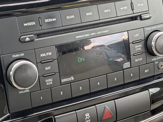 Used 2014 Chrysler 200 Touring FWD image 13