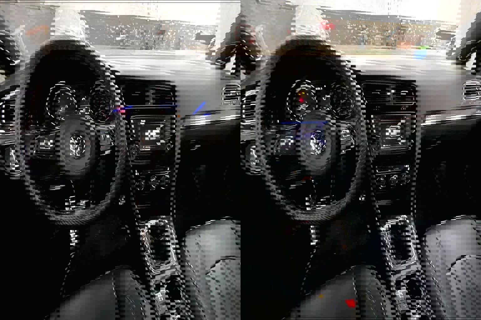 Used 2017 Volkswagen Golf R 4-Door image 17