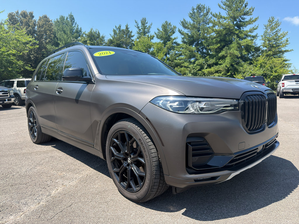 Used 2021 BMW X7 xDrive40i w/ Executive Package AWD/4WD image 3
