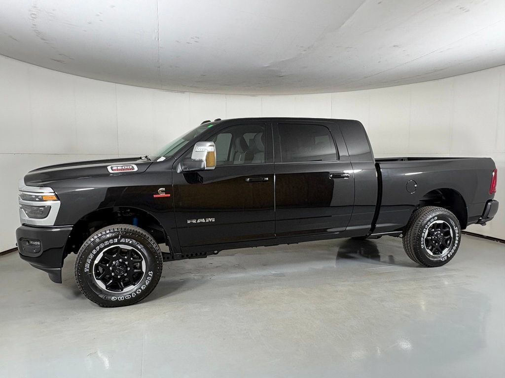 New 2026 RAM 2500 Laramie AWD/4WD image 5