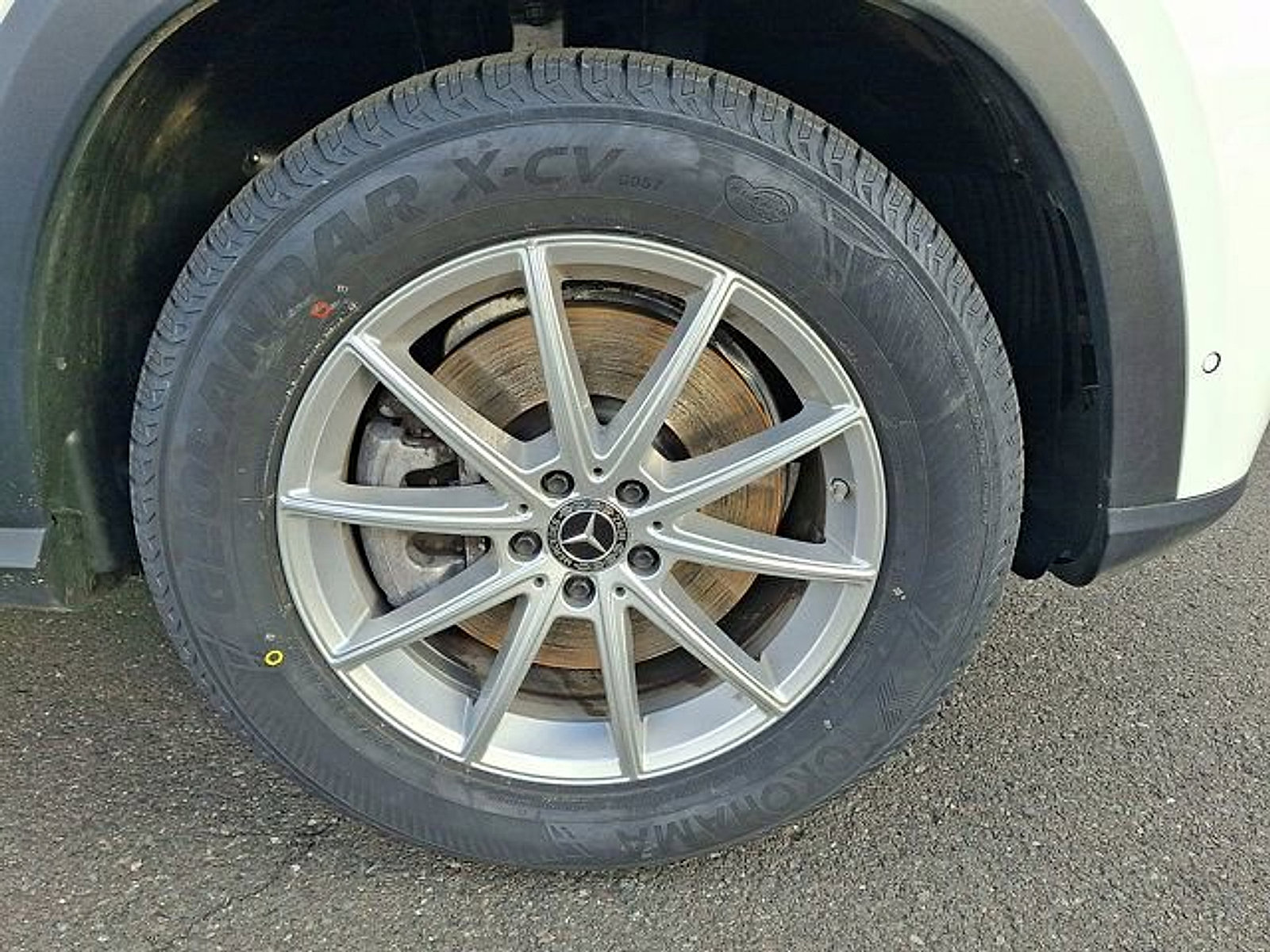 Certified 2024 Mercedes-Benz GLE 450e 4MATIC image 8