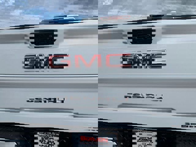 New 2026 GMC Sierra 2500 Denali w/ Technology Package image 8