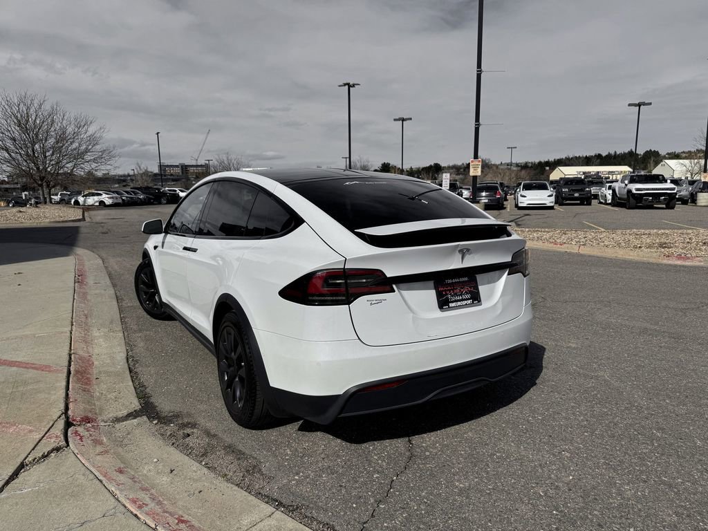 Used 2022 Tesla Model X image 9