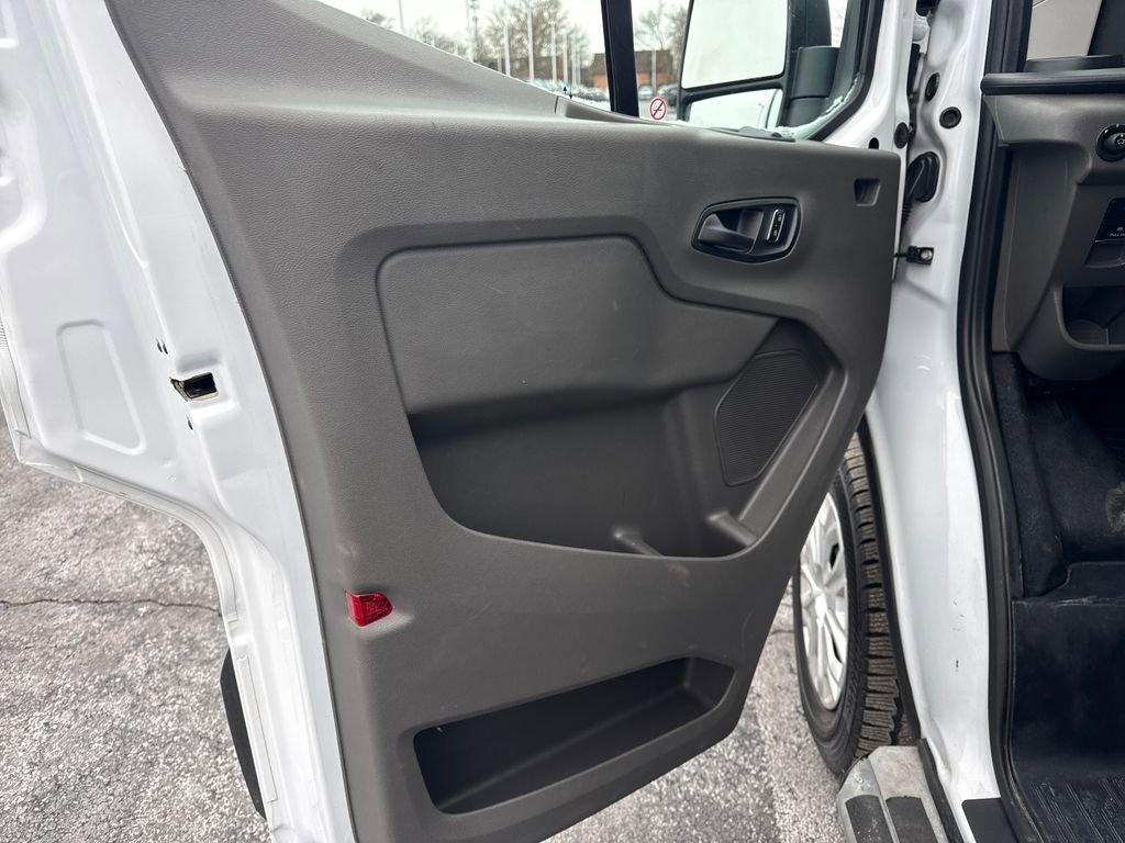 Used 2024 Ford Transit 250 Low Roof w/ Exterior Upgrade Package image 29