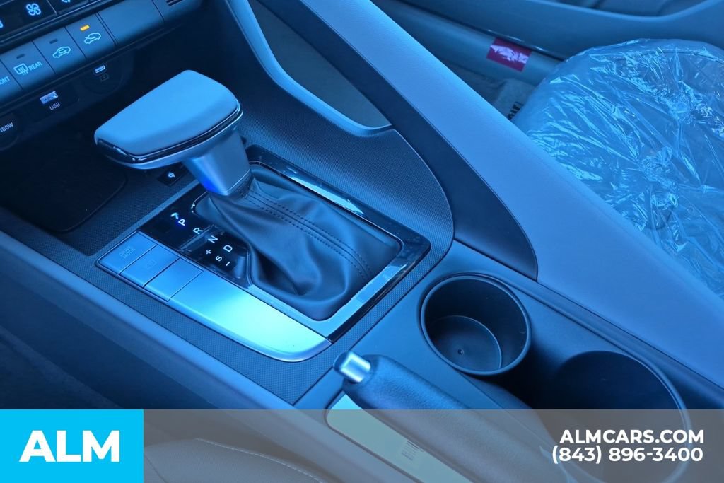Certified 2026 Hyundai Elantra Sport FWD image 30